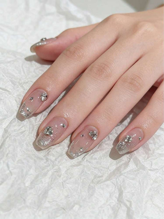 24 قطعة أظافر صناعية لامعة بلون نيود – تصميم مربع طويل بحجر الراين