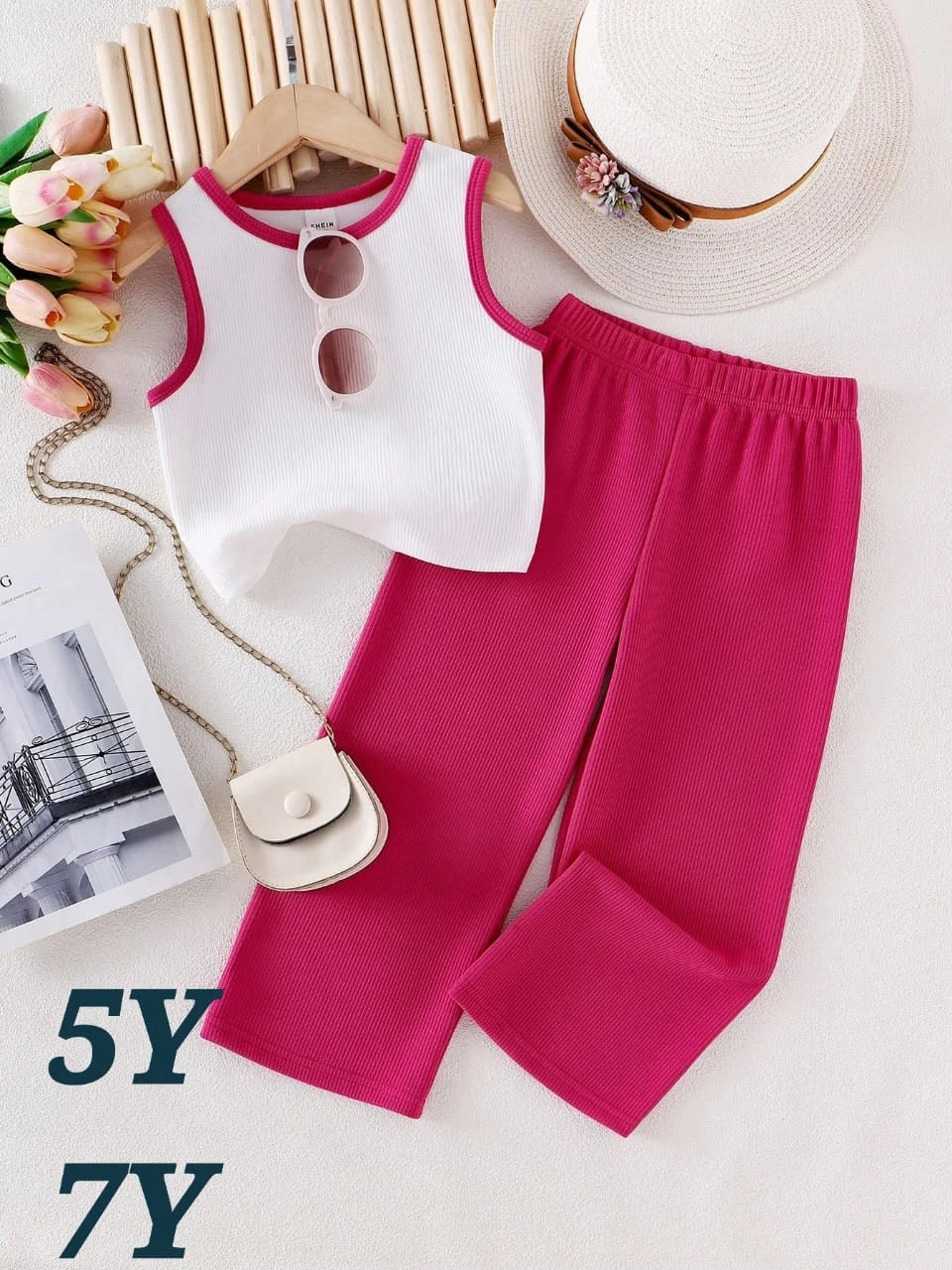 طقم صيفي للبنات مكون من بلوزة بدون أكمام وبنطال واسع - قماش مضلع - تصميم كاجوال