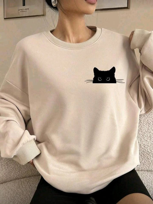 سويت شيرت نسائي أبيض مزين بطبعة قطة - تصميم كاجوال