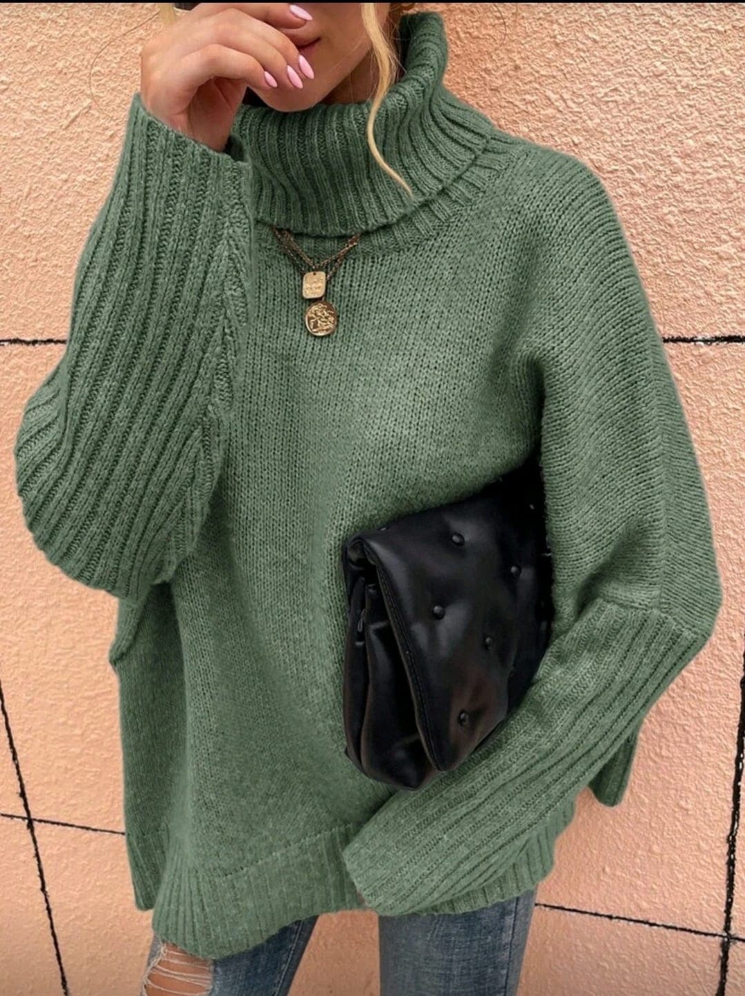 سترة نسائية كبيرة الحجم برقبة عالية باللون الأخضر النعناعي – تصميم شين المستوحى من دفء الشتاء